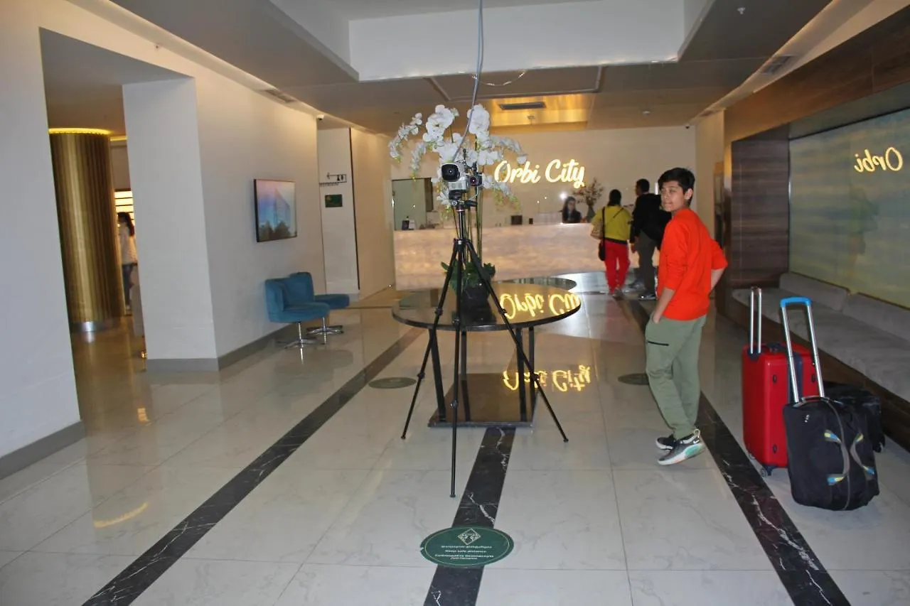 King Studio In Orbi Complex Batumi Georgien